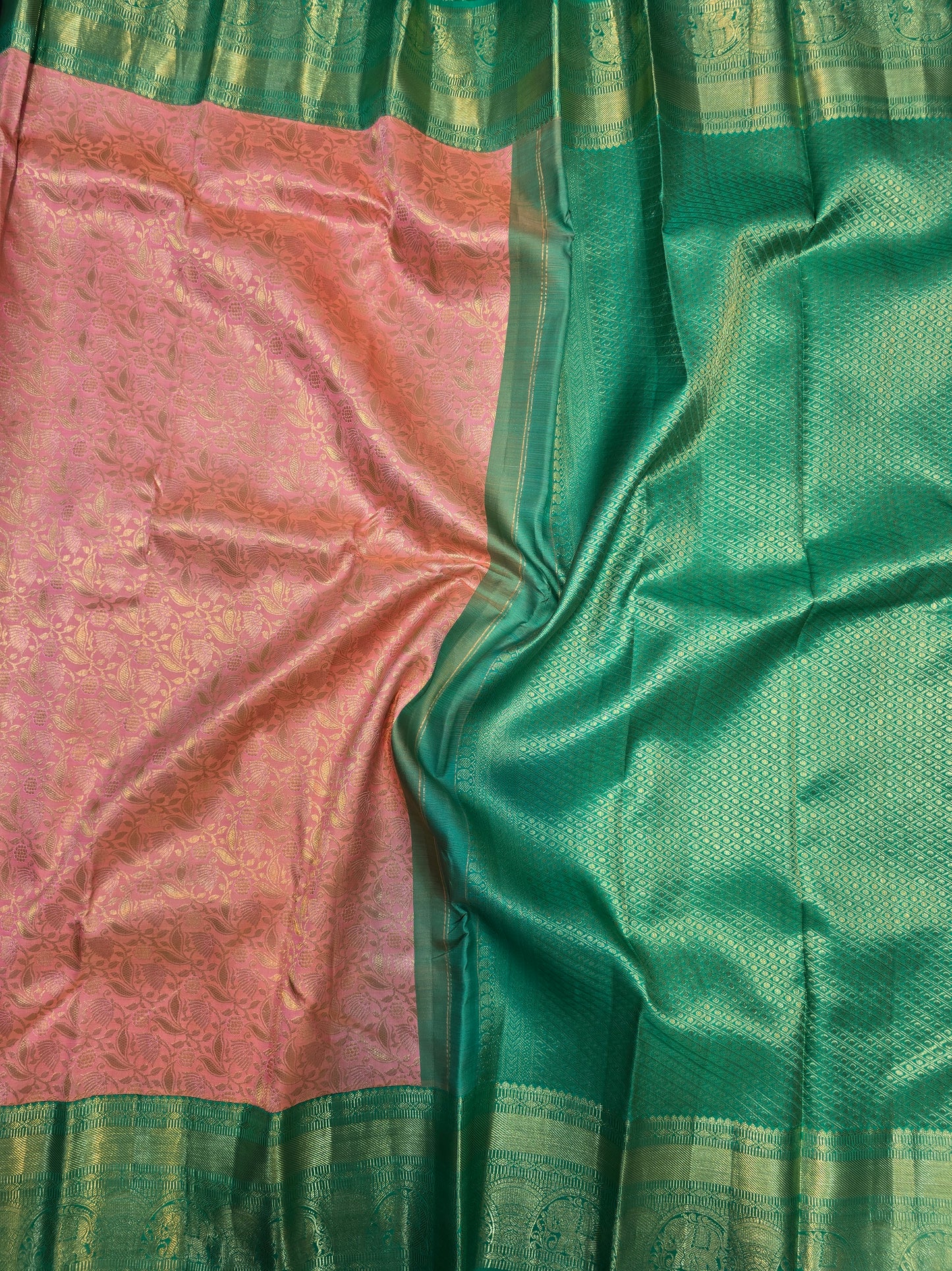 Pastel Pink Kanchipuram Silk Saree with Green Korvai Border Bridal Traditional Saree