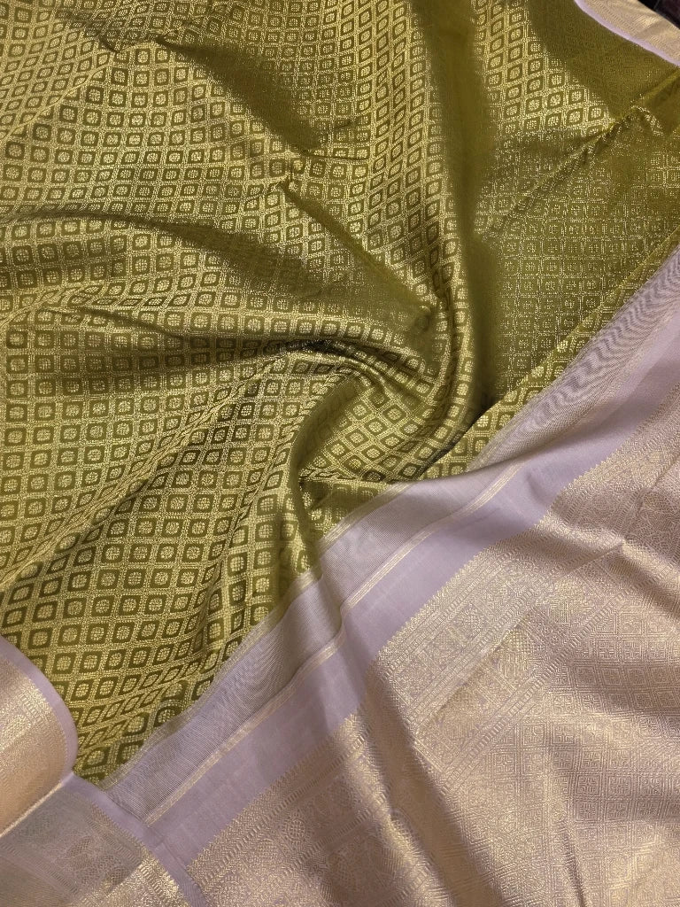 Royal Olive Green Pure Kanchipuram Silk Saree with Lavender Gold Zari Border | Traditional Bridal Saree