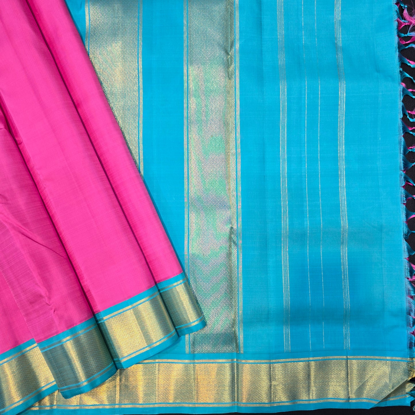 Handloom Kanchipuram Pure Silk 10-Yard Madisar Saree | Rani Pink & Turquoise Blue with Gold Zari