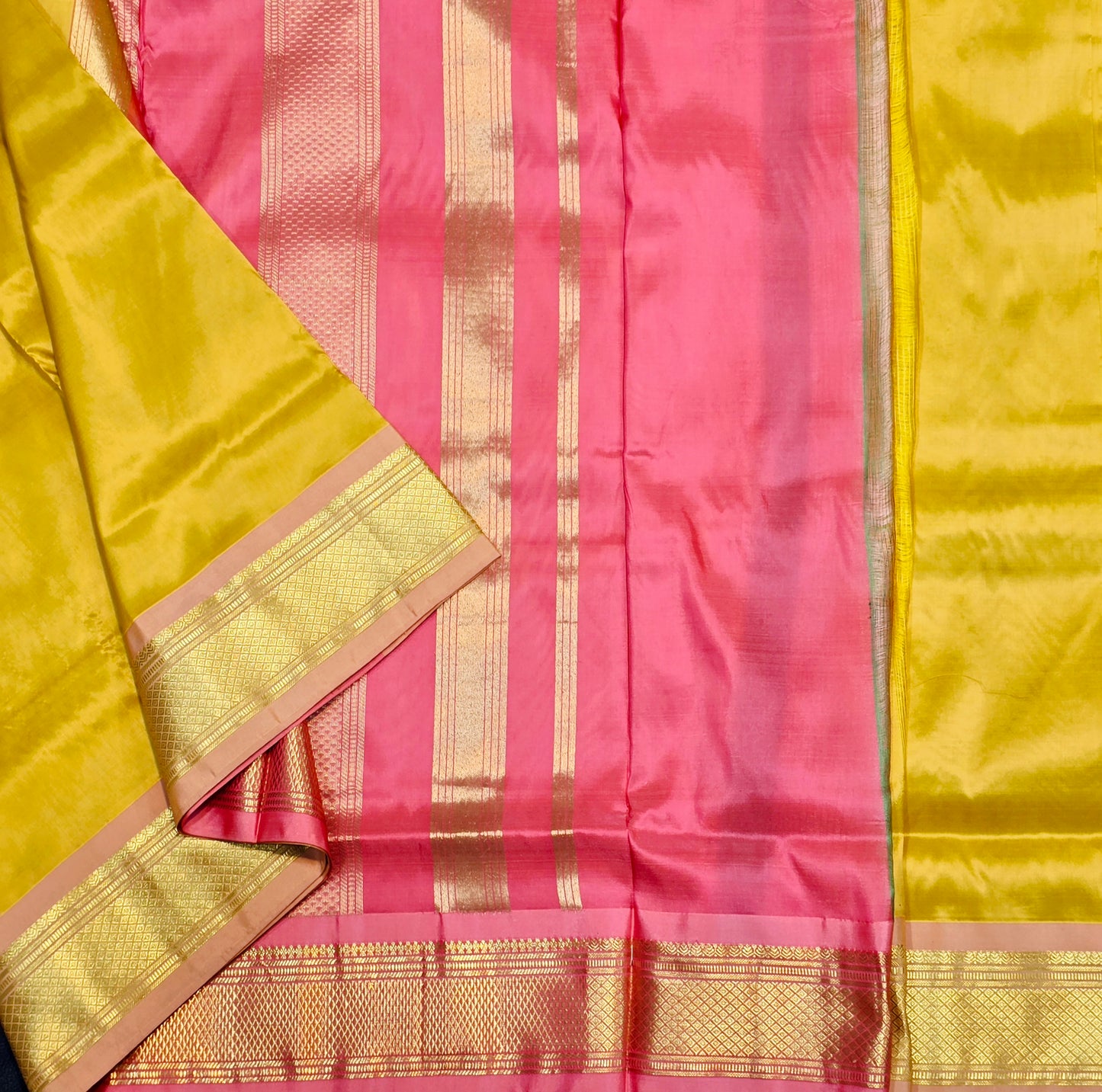 Kanchipuram Semi Silk 10 Yards Saree –  Mustard Yellow & Pink Contrast Zari Border Traditional Madisar Saree