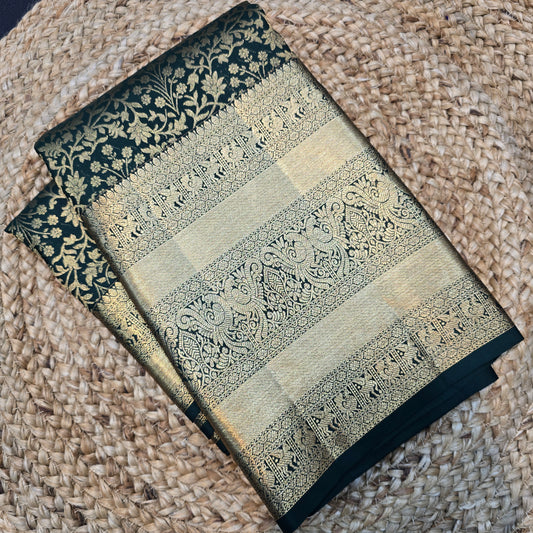 Bottal Green with Gold Floral Jaal Kanchipuram Pure Handloom Silk Saree in Diamond Brocade Pallu