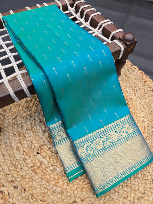 Kanchipuram Silk Saree Teal Green with Rich Zari Pallu & Traditional Border Wedding Wear
