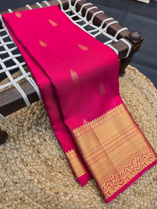 Kanchipuram Silk Saree Pink with Heavy Gold Zari Pallu & Paisley Buttas Bridal Wear
