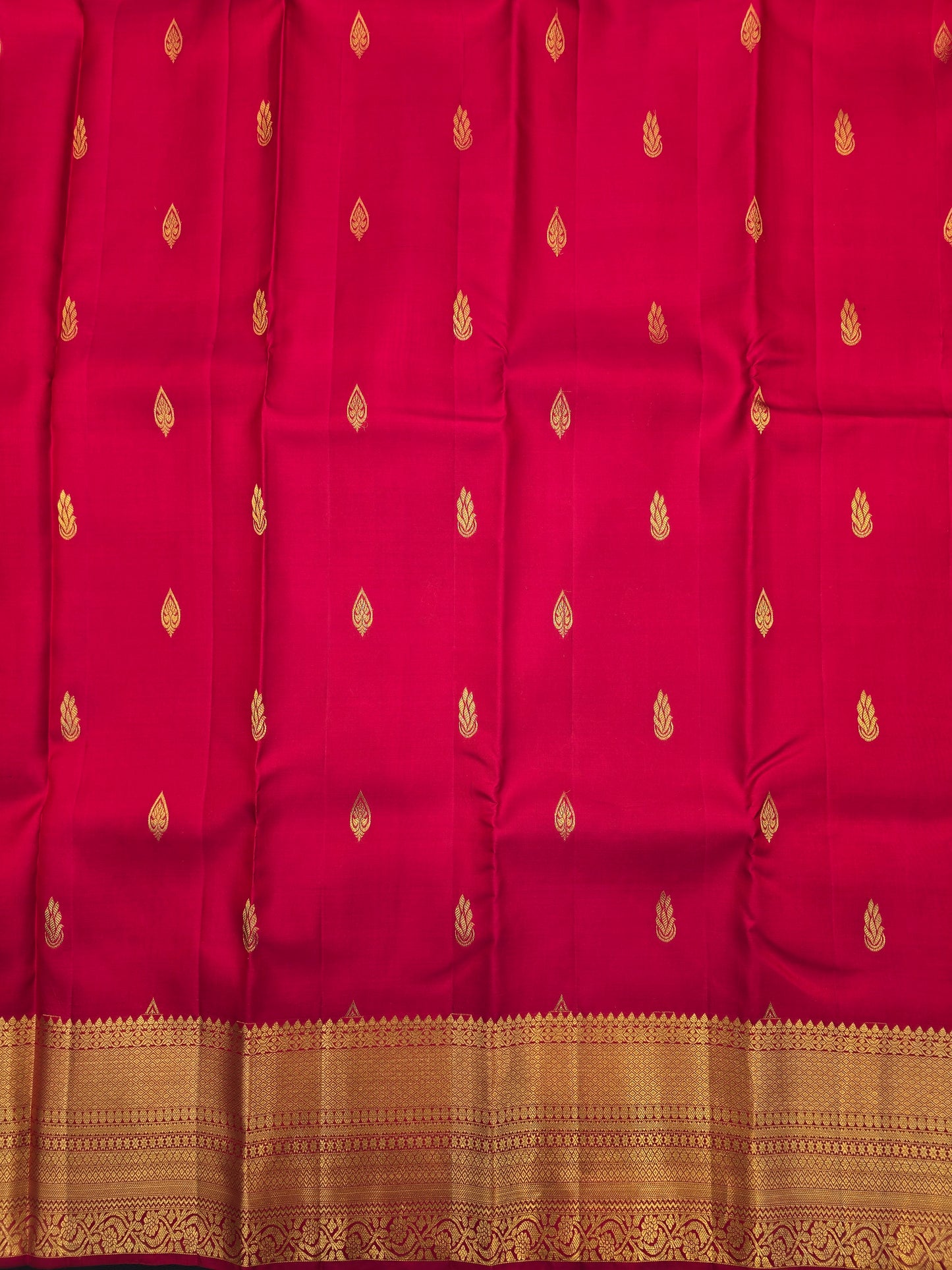 Kanchipuram Silk Saree Pink with Heavy Gold Zari Pallu & Paisley Buttas Bridal Wear