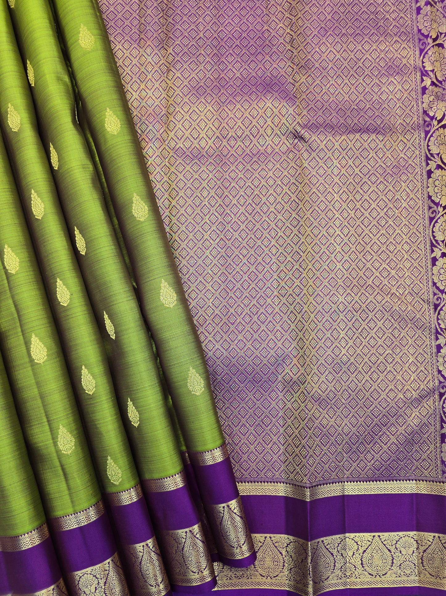 Kanchipuram Silk Saree Green with Purple Border Bridal Traditional Saree