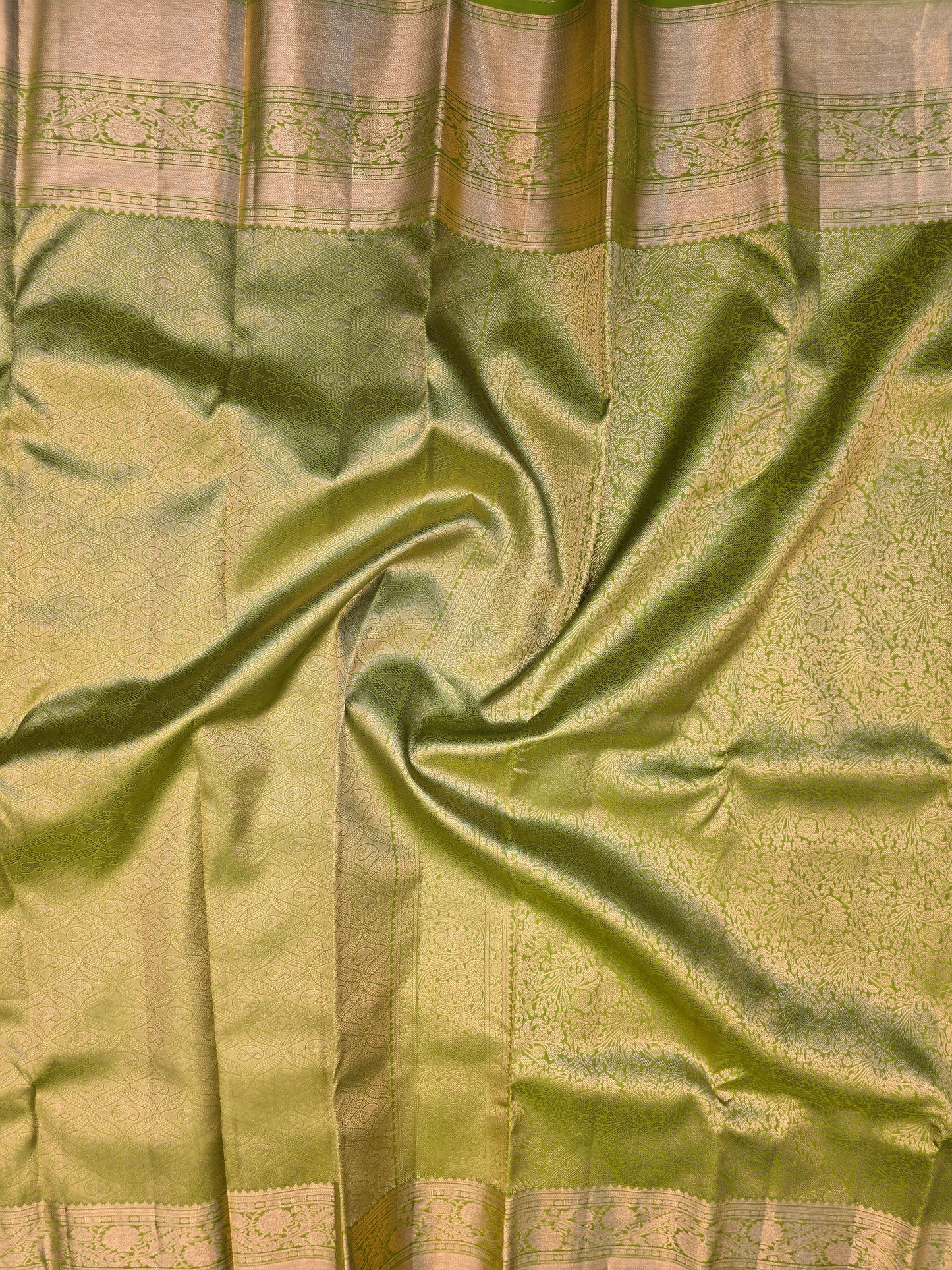 Olive Green Kanchipuram Silk Saree with Zari Weaving Traditional Bridal Saree