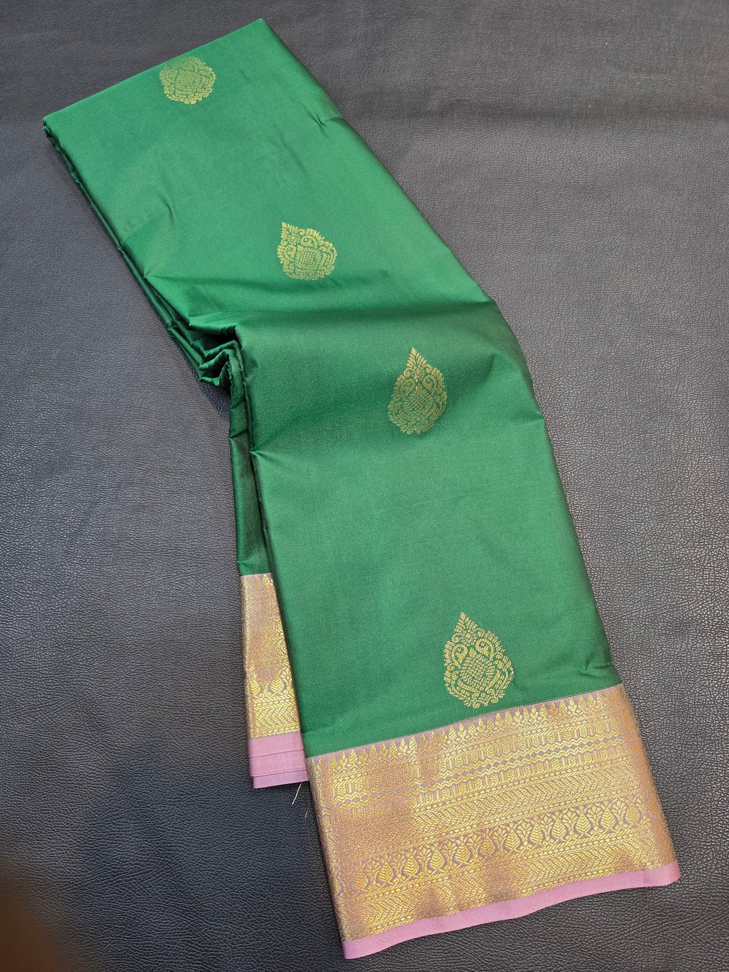 Emerald Green Semi Silk Saree with Rich Lavender Zari Pallu | Traditional Wedding & Festive Saree