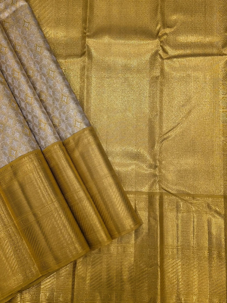 Royal Ivory & Golden Zari Pure Kanchipuram Silk Saree with Rich Gold Border | Bridal Wedding Pattu Saree