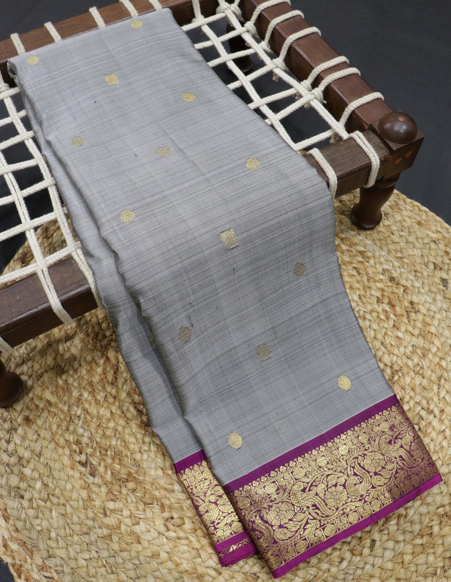 Kanchipuram Silk Saree Ash Grey with Maroon Contrast Pallu & Zari Border Traditional Wear