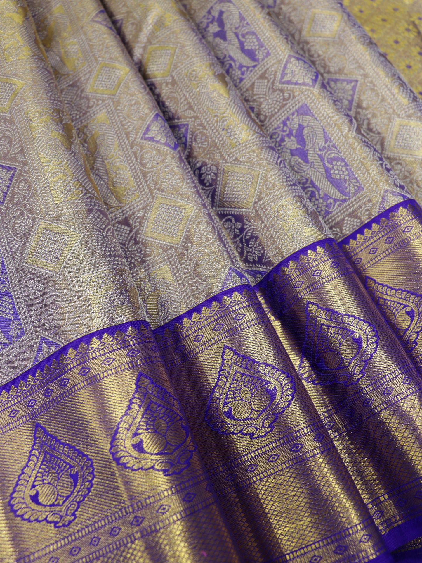 Kanchipuram Pure Silk Saree Silver with Violet Korvai Border | Bridal Traditional Saree