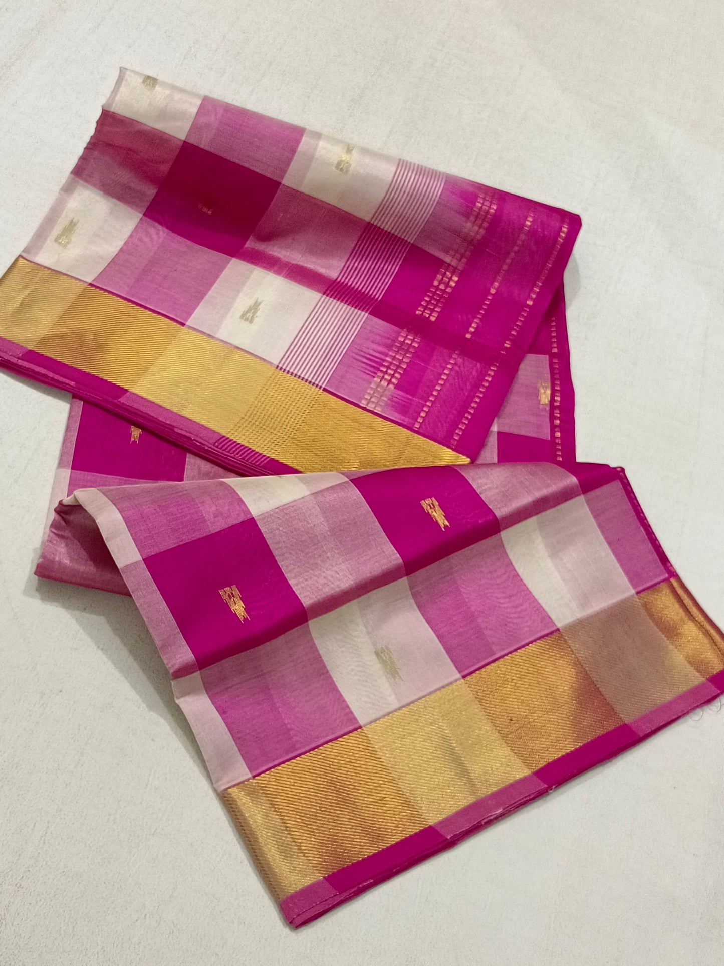 Paalum Pazhamum Pink and White Silk Cotton Saree