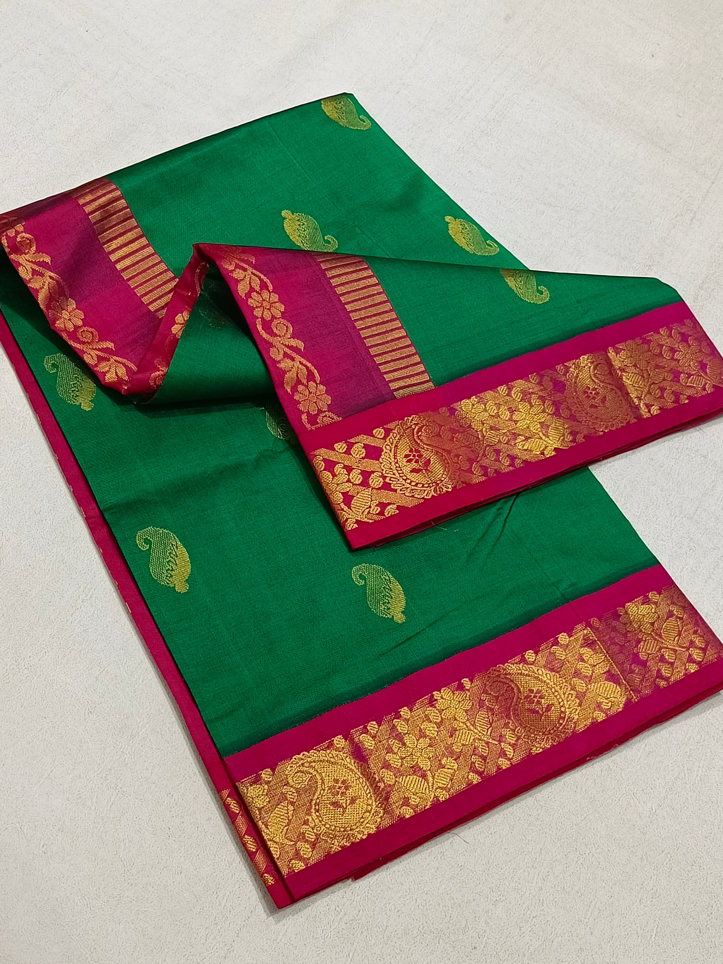 Green and Magenta Silk Cotton Saree