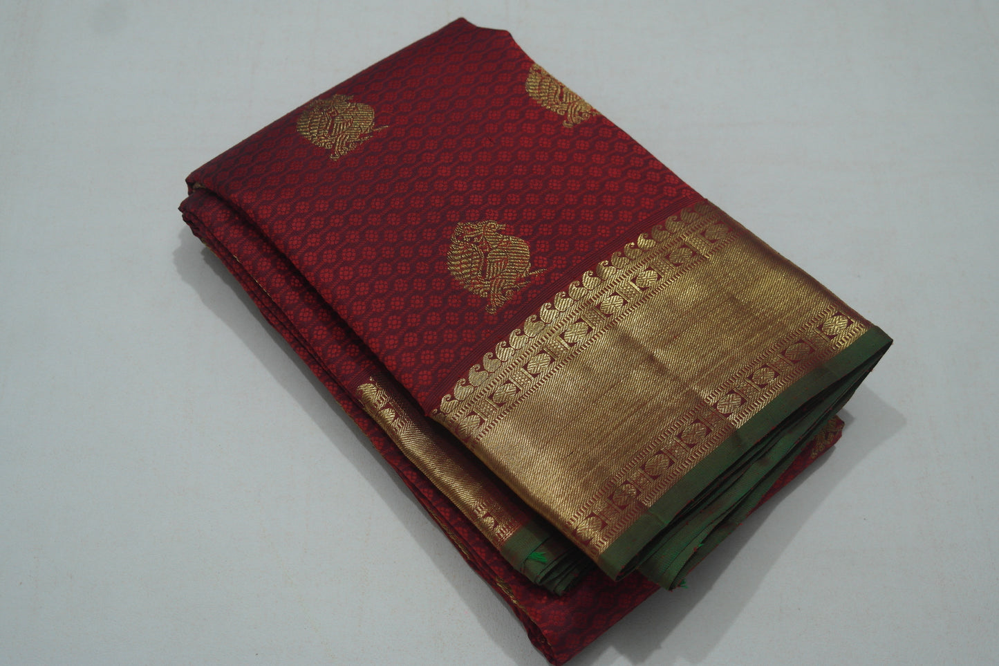 Red Bridal Kanchipuram Silk Saree With Zari Border