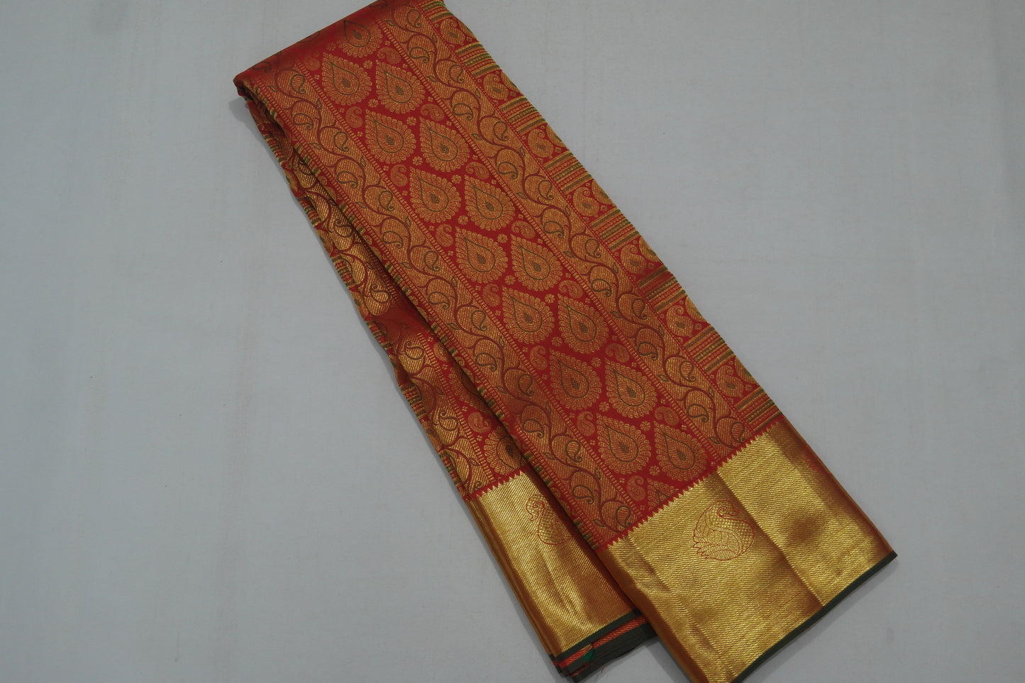 Grand Red Kanchipuram Silk Bridal Saree With Zari Border