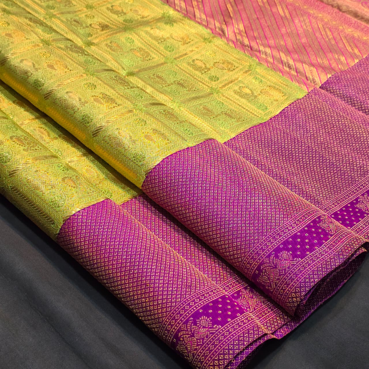 Parrot Green & Purple Kanchipuram Pure Silk Saree with Rich Zari Border – Traditional Bridal & Wedding Wear